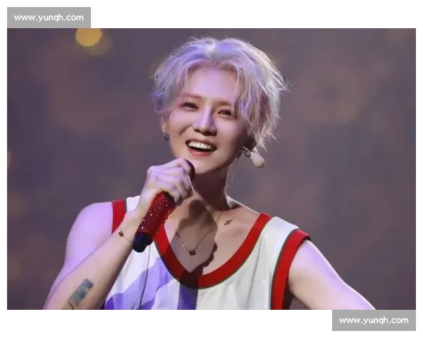 鹿晗的扭帽撩妹法则：小棒球帽的魅力密码