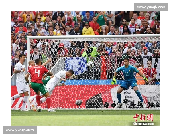 文班亚马跨界封神！C 罗式电梯球破门，篮球足球双天赋引爆体坛