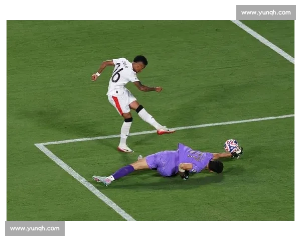 布努 10 扑救 + 76% 传球率封神！利雅得新月加时弑曼城创亚洲历史
